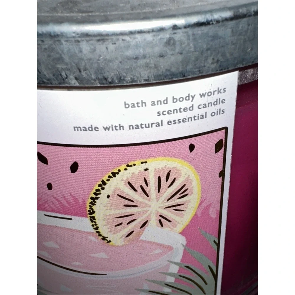 Bath & Body Works Pink Lemonade 3-Wick Scented Candle 14.5oz Essential Oils